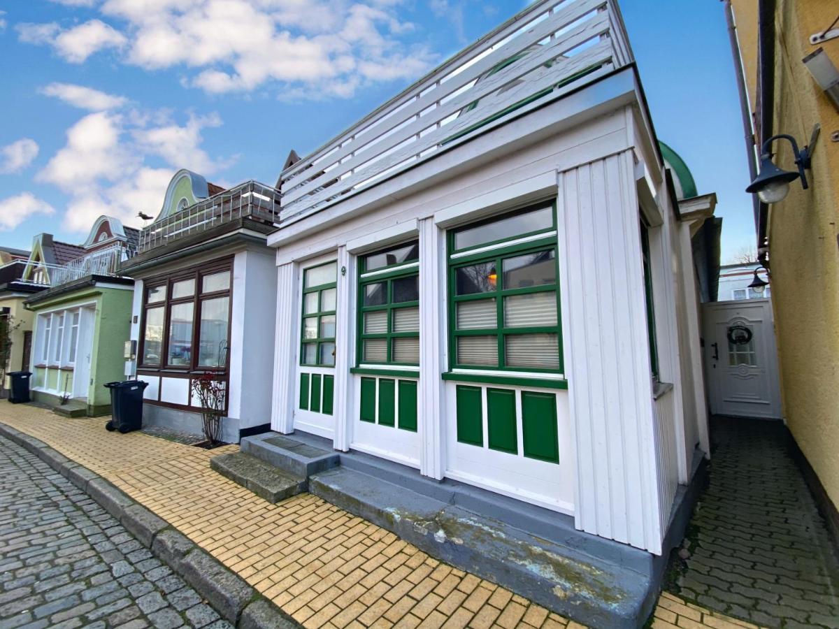 Blaue Tulpe, Balkon Mit Traumblick Apartment Росток Екстериор снимка